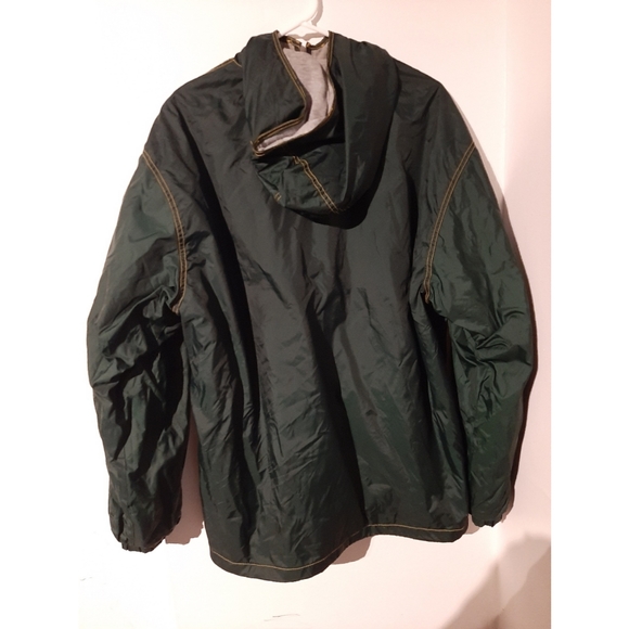 Green Bay Packers jacket - Picture 2 of 6